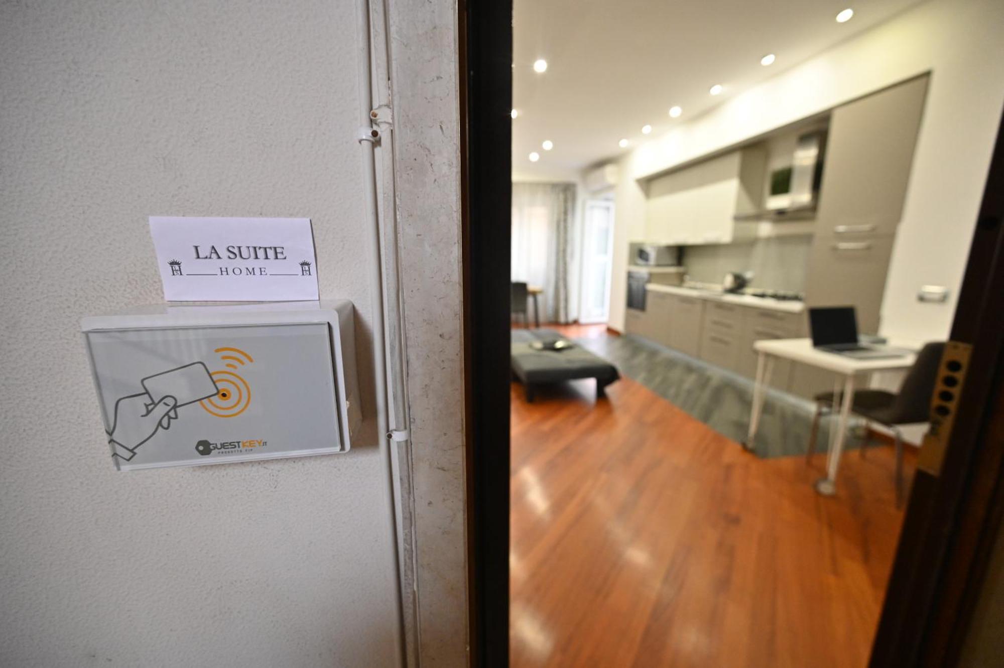 La Suite Home チビタベッキア エクステリア 写真